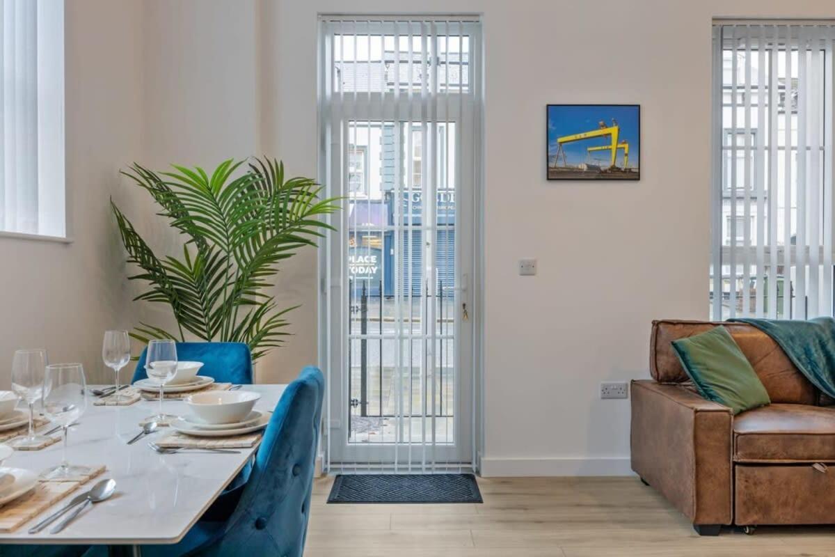 Contemporary 2 Bed Apartment -Belfast East Village Exterior foto